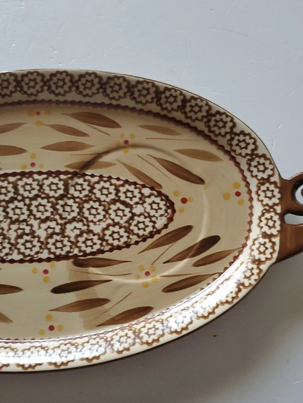 Temp-Tations Cream and Brown Floral Pattern  Soup bowlwith Matching Tray.